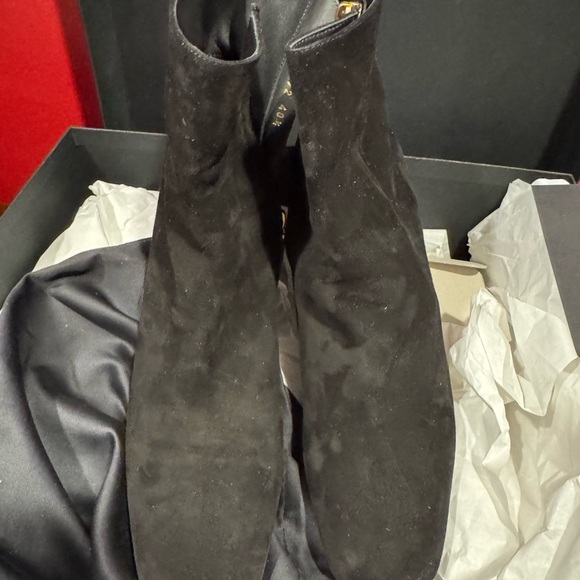 Dolce & Gabbana Black Ankle Booties - Picture 5 of 11